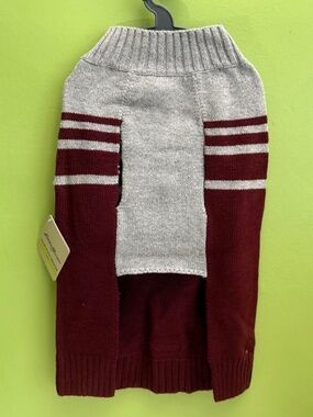 Eddie Bauer Pet Sweater